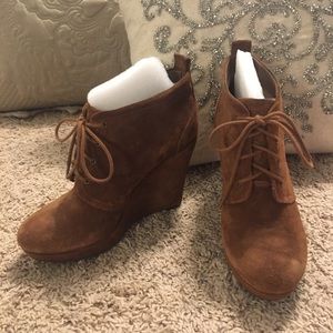 Jessica Simpson brown suede wedge booties